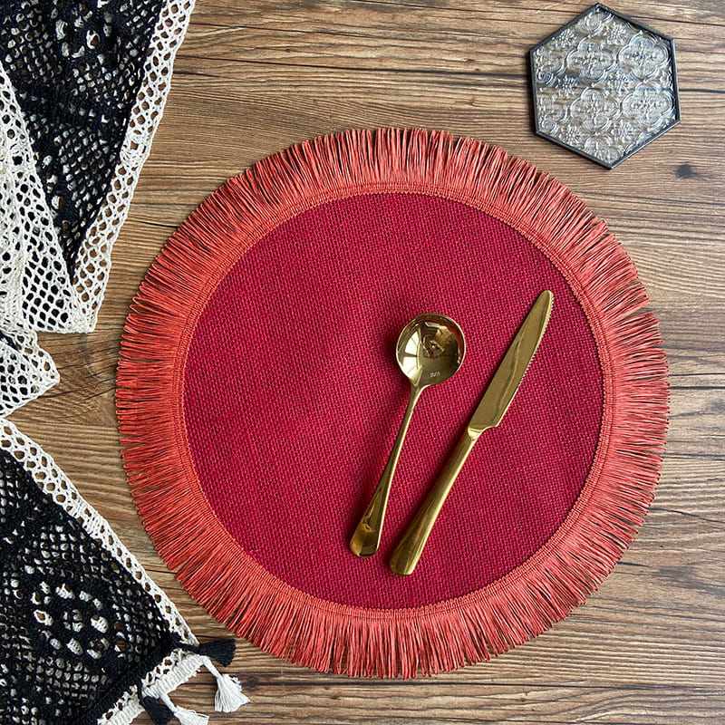 The Deco Loft handwoven jute placemats in boho style